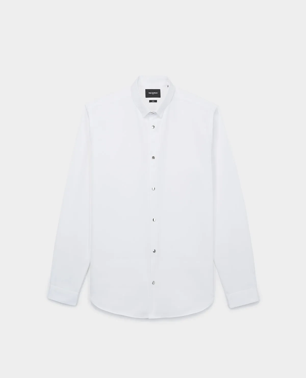 Chemise en coton blanc avec boutons métal