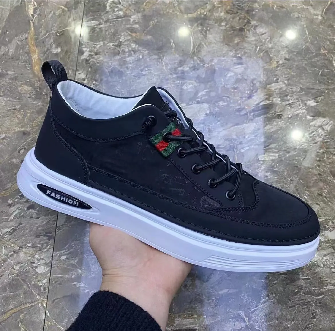Men's Breathable Casual Shoes
